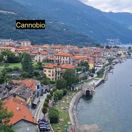 Apartment Traumhaftes Ueber Dem Maggiore Fuer Zwei