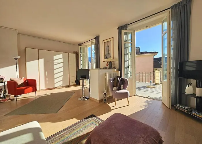 Apartament Traumhaftes Ueber Dem Maggiore Fuer Zwei Ghiffa